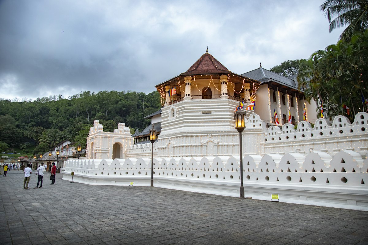 Temple of the Sacred Tooth Relic, Kandy